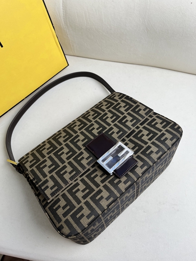 フェンディバッグ全体デザイン